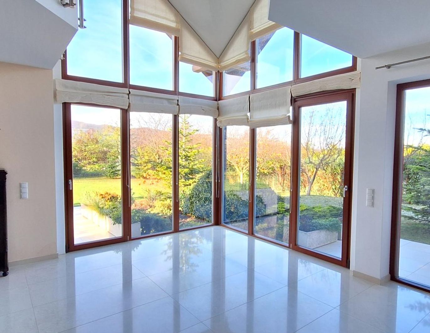 Mietkauf möglich: 250 m² Wohnluxus auf 1.267 m² Eigengrund - Ihre Villa zum Verlieben