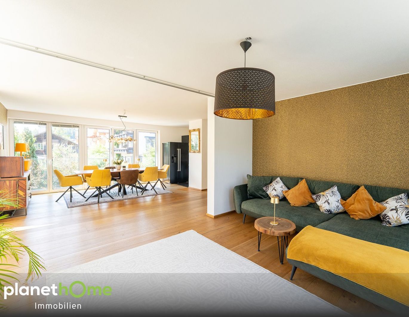 Exklusives Terrassenjuwel im Zentrum mit Garage!