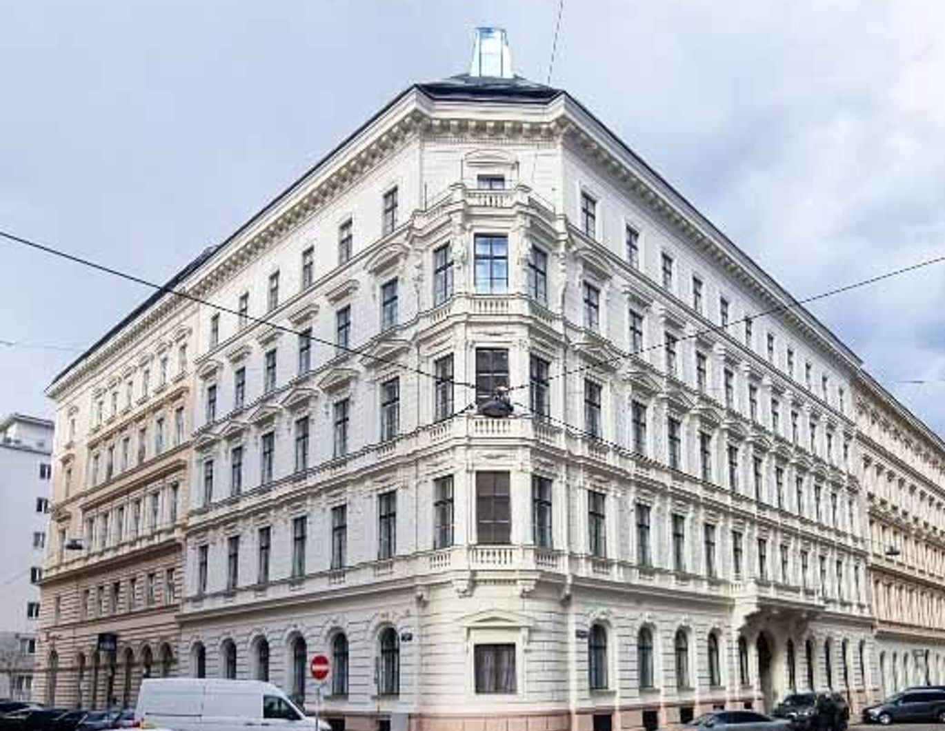 ESSLINGGASSE | exklusive 3-Zimmer-Dachgeschoß-Maisonette mit Terrasse