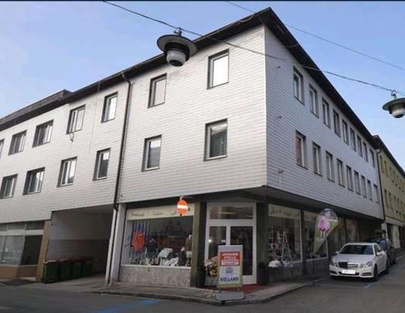 Saniertes Zinshaus mit 4 Einheiten + Garage - voll vermietet