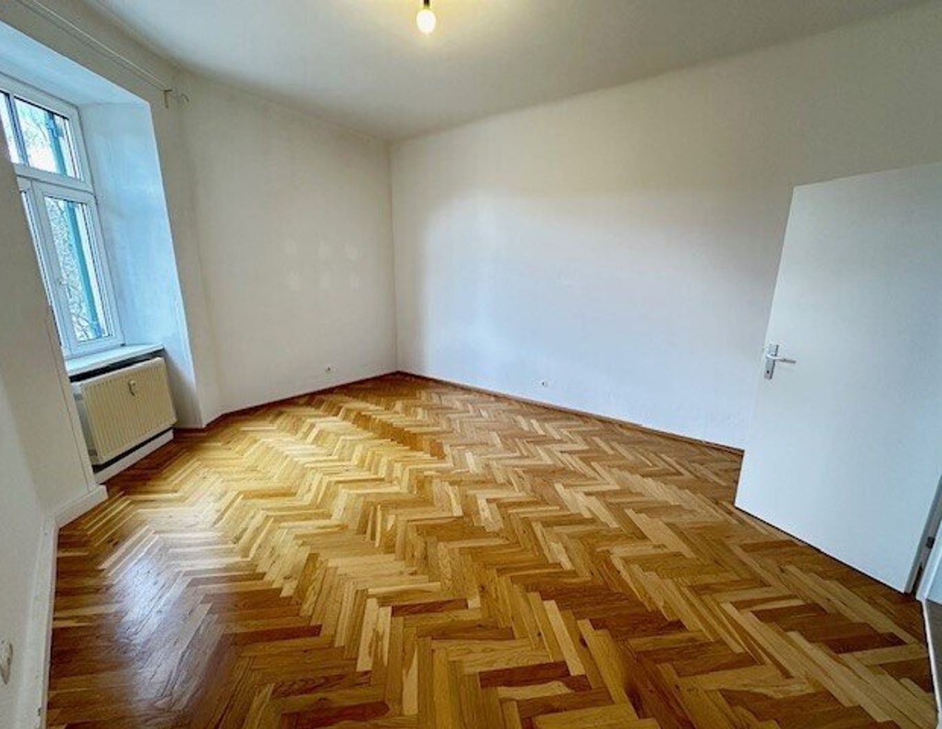 Charmante wunderschöne Altbauwohnung im Herzen von Graz
