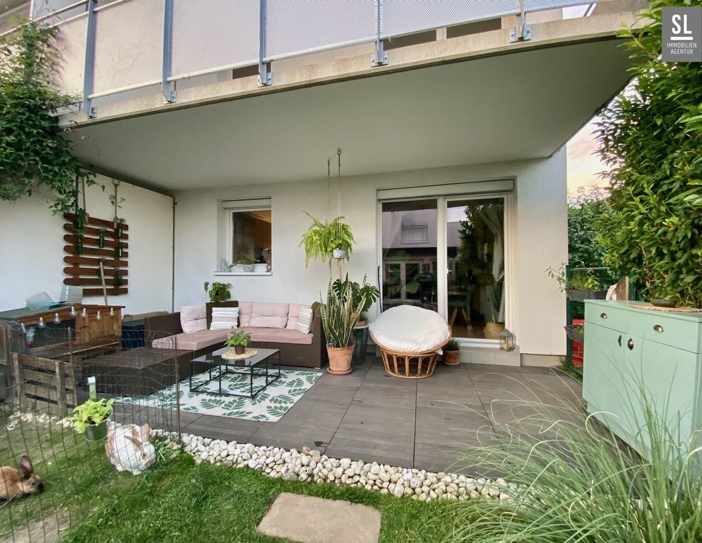 Schöne Gartenwohnung mit ganzjährig nutzbarem Gartenbüro, großer SW-Terrasse an Grenze zu St. Peter, inkl. TG Platz und Kellerabteil