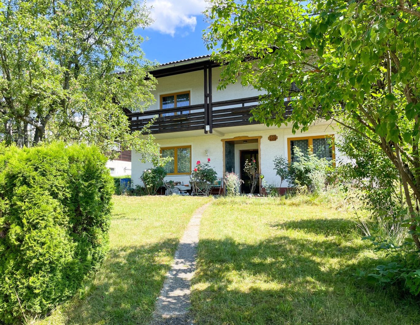 GEMÜTLICHES WOHNHAUS IN OBERMILLSTATT - NUR 5 AUTOMINUTEN VOM MILLSTÄTTERSEE ENTFERNT !