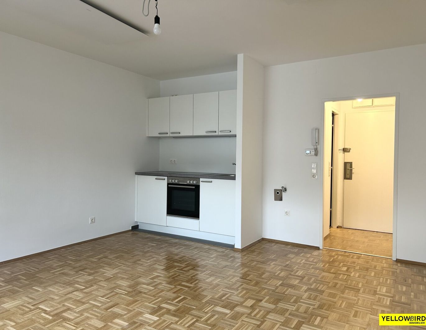 1-Zimmer I Saniertes Haus | Lift | 5. Etage | Westbahnhof