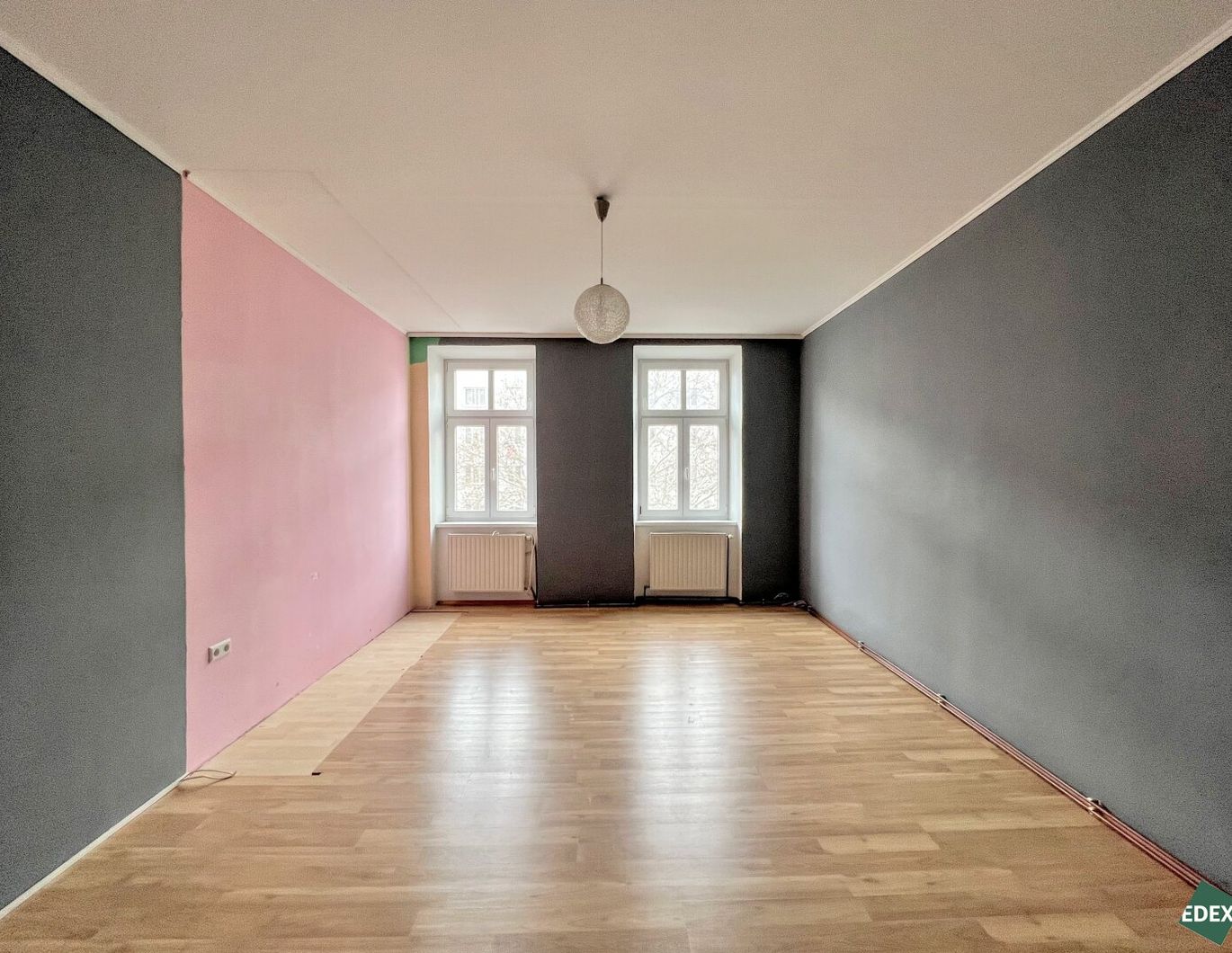 Sanierungsbedürftig, aber charmant - Altbauwohnung mit Raum zur Entfaltung