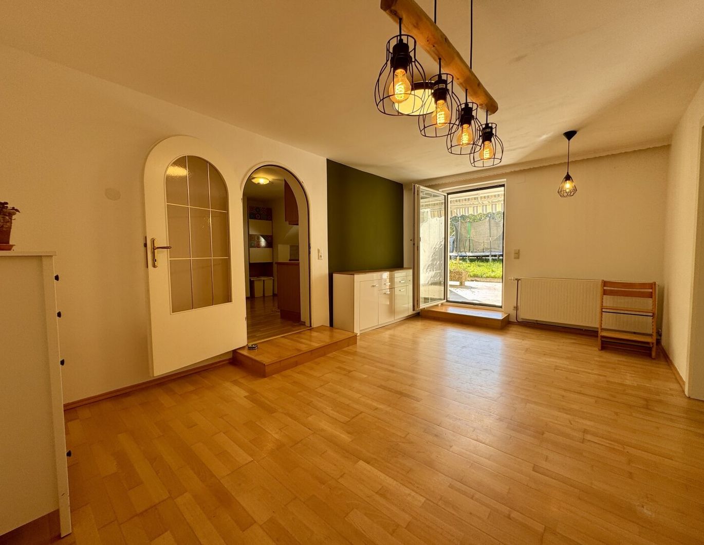 Familientraum in ruhiger Lage mit charmantem Garten ...!