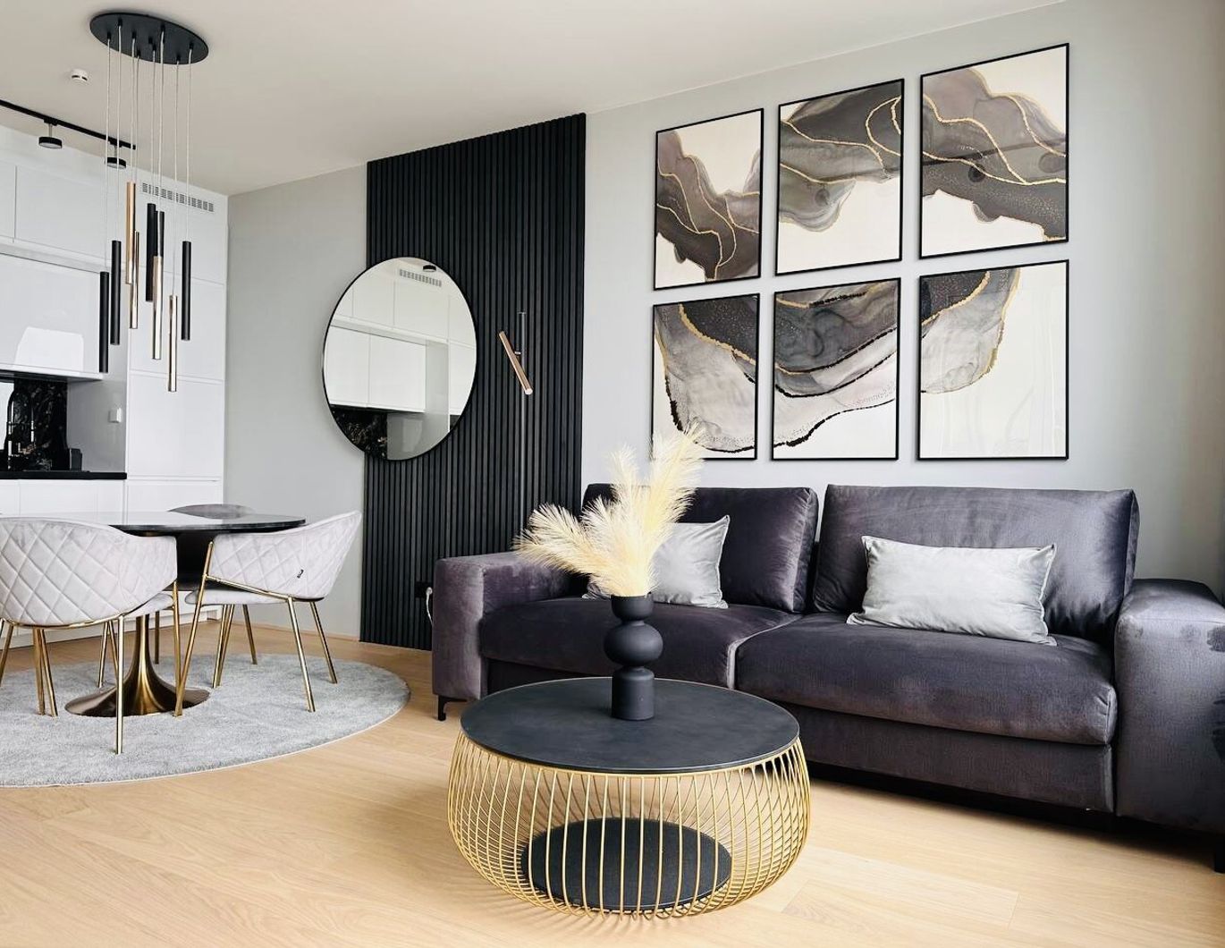 !!!Eine luxuriös eingerichtete 2-Zimmer-Wohnung mit fantastischem Panoramablick und Morgensonne!!!