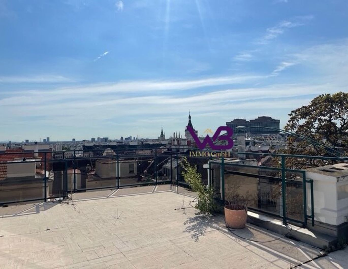 LIVING IN WÄHRING-Exklusive 6-Zimmer-DG Wohnung mit Sauna und großer Dachterrasse!
