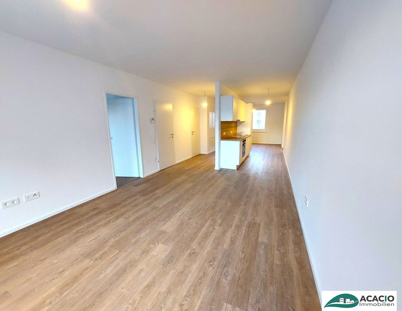 TOP PREIS - neue 3-Zimmerwohnung mit westseitigem Balkon / Neubau / topmodern / Erstbezug - im Grünen wohnen, aber in der Stadt arbeiten - Tiefgarage vorhanden!