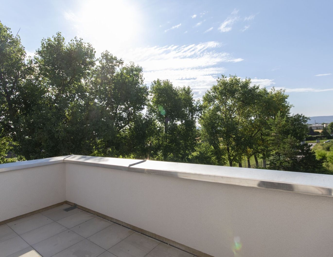 ERSTBEZUG: Koffer packen, einziehen und aufleben