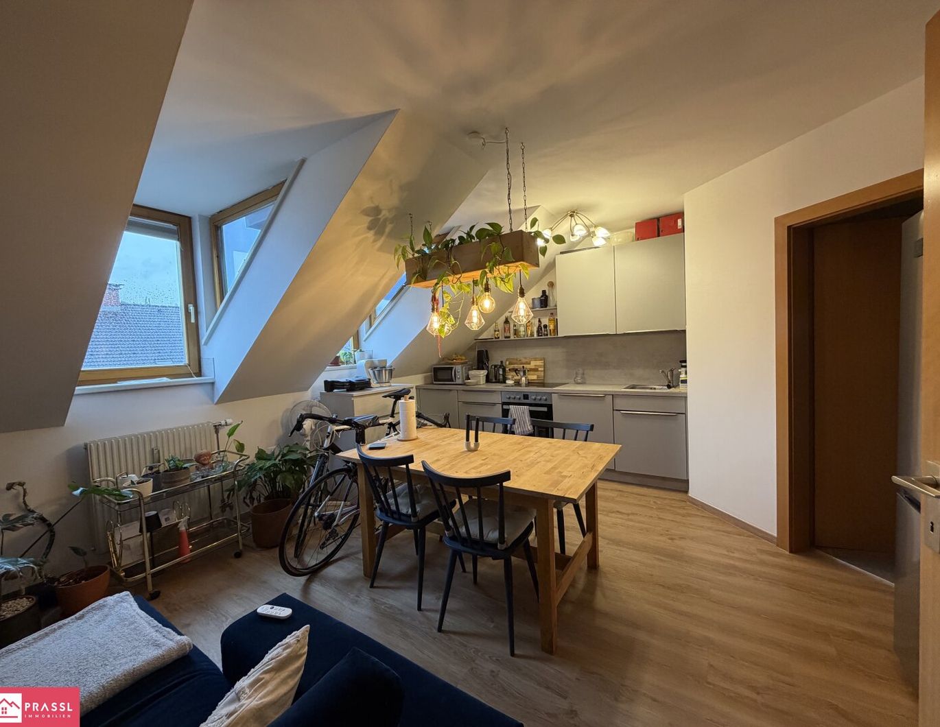 Pfiffige Dachgeschosswohnung im Herzen von Leoben samt Mitbenutzung der Dachterrasse! Jetzt mieten!