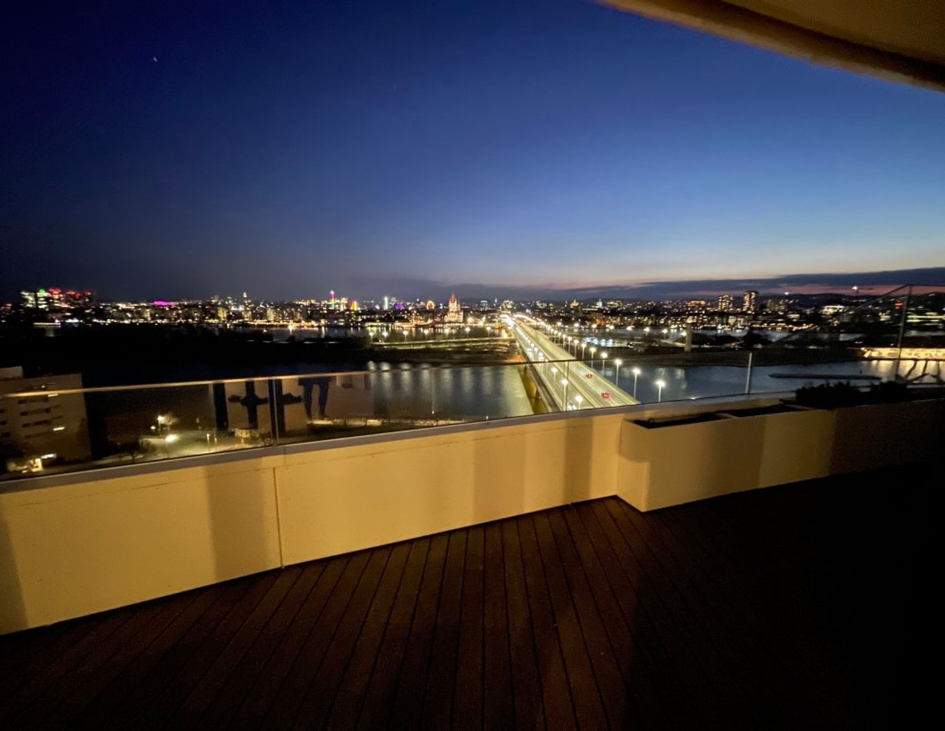 Luxury 3-BR Apartment w full city view +58m² Terrace | Pool, Gym, Concierge & Lounges | No Agent Fee