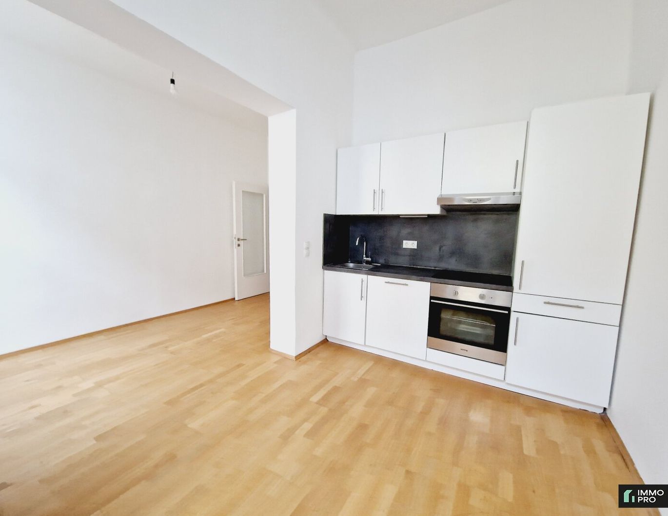 Schöne 2-Zimmer-Wohnung mit Balkon zu vermieten! Preis inkl. Heizkosten!