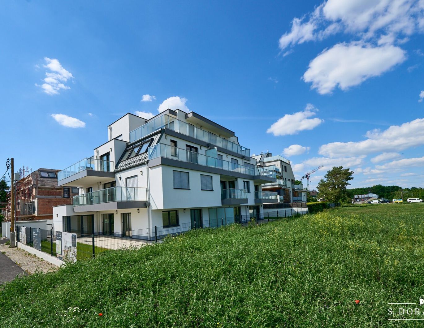 NEU! ++ LEBEN IM GRÜNEN BEREICH ++ 8 NEUBAUWOHNUNGEN MIT BALKON / TERRASSE ++ TIEFGARAGENPLÄTZE ++ PROVISIONSFREI FÜR DEN KÄUFER ++ 1220 WIEN