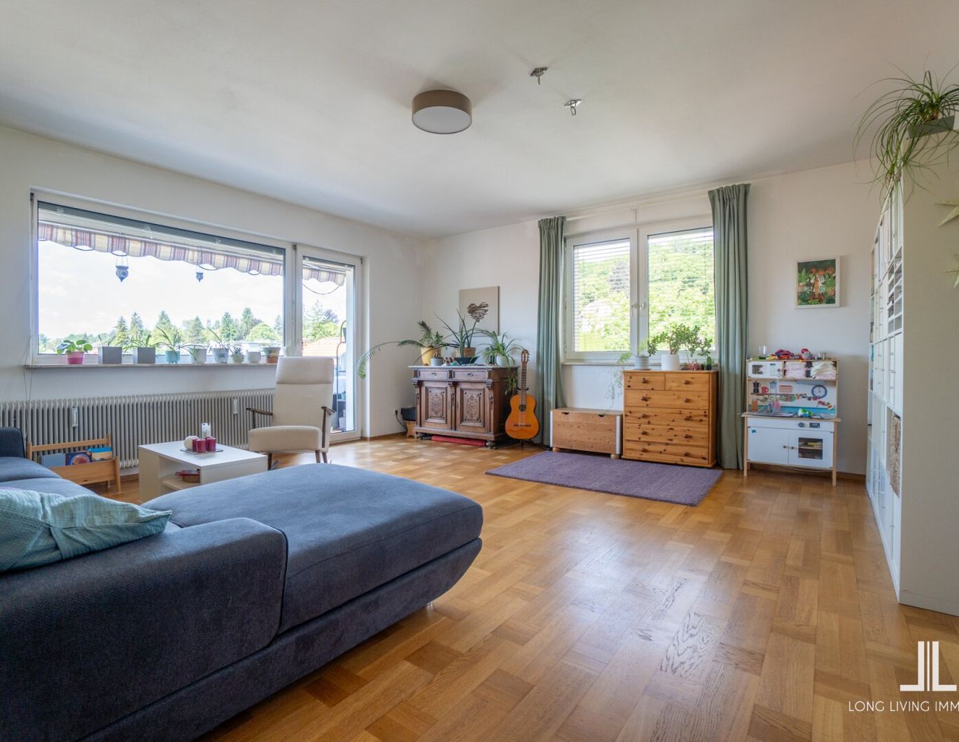 Familienfreundliches Wohnjuwel mit Balkon und Parkplatz in super Lage