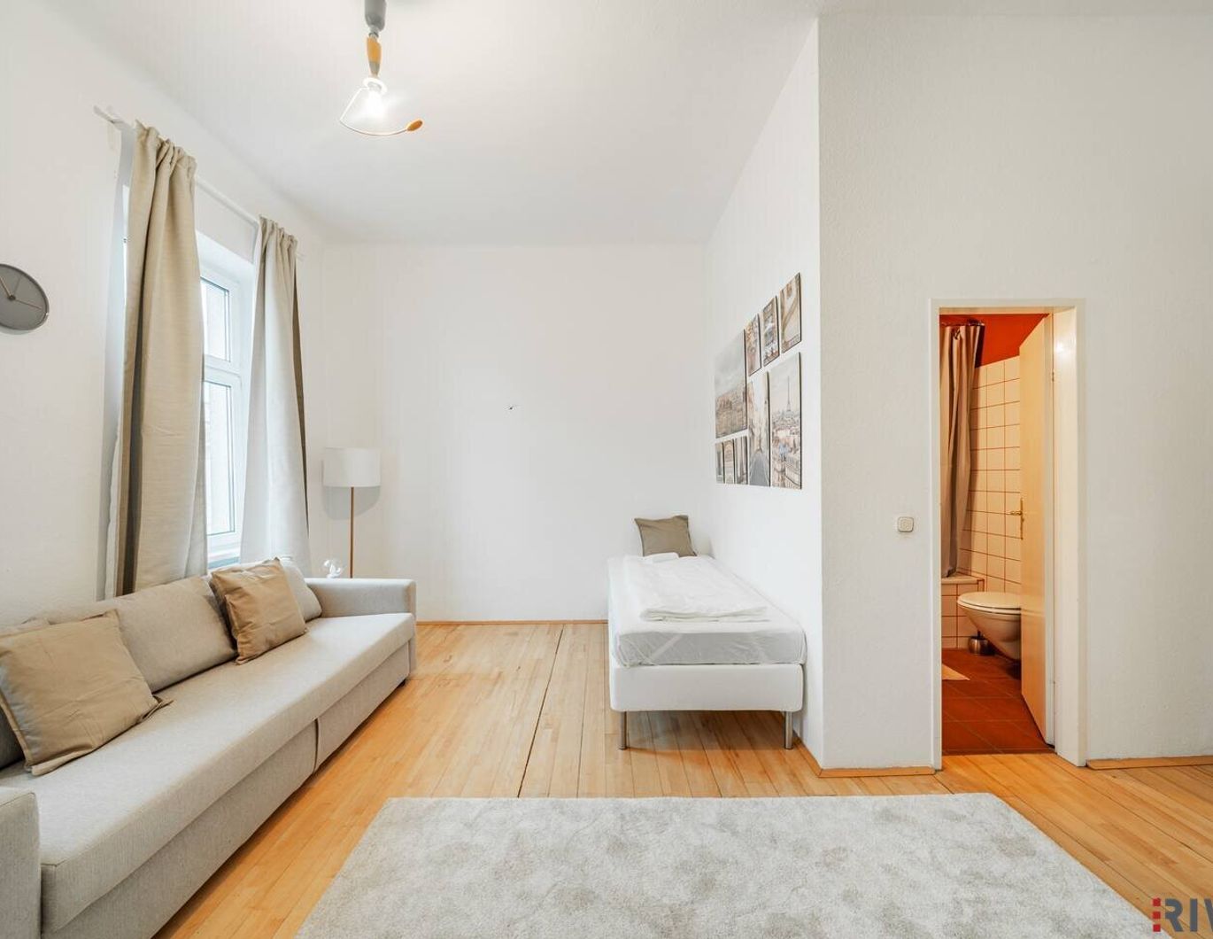 RETRO-CHIC II 2 ZIMMER ALTBAUWOHNUNG II 2. OG MIT LIFT II ca. 63m² EIGENGARTEN II AIRBNB oder SELBST EINZIEHEN II SOFORT NUTZBAR II NÄHE U6/AKH/VOLKSOPER/WUK