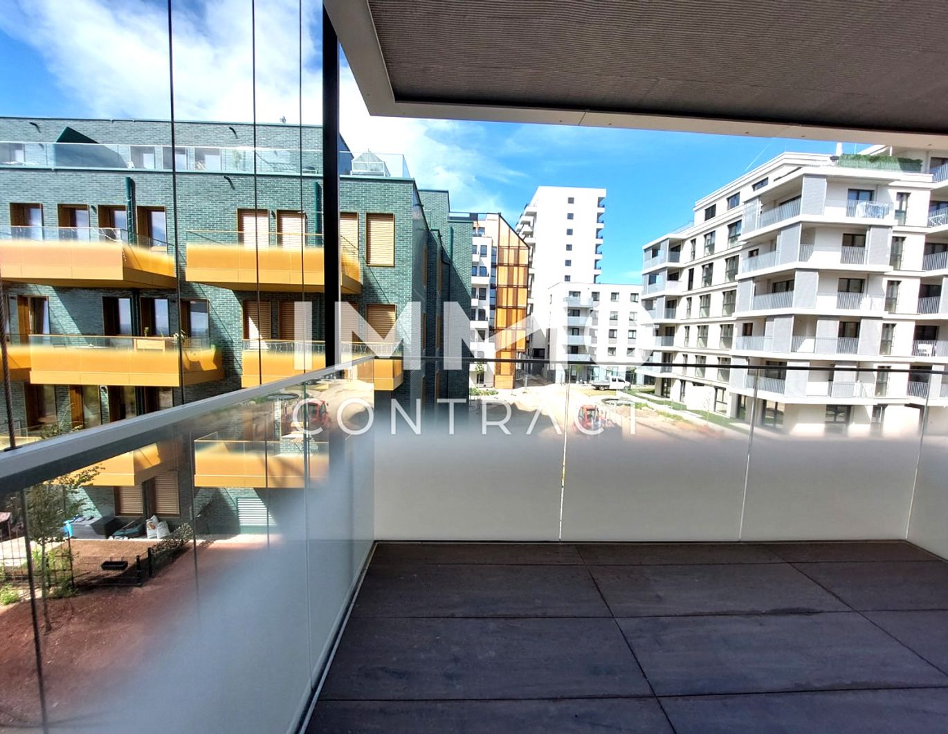 Wohlfühlwohnung für Anspruchsvolle! Beste Materialien und eine einzigartige Parklandschaft! Provisionsfrei