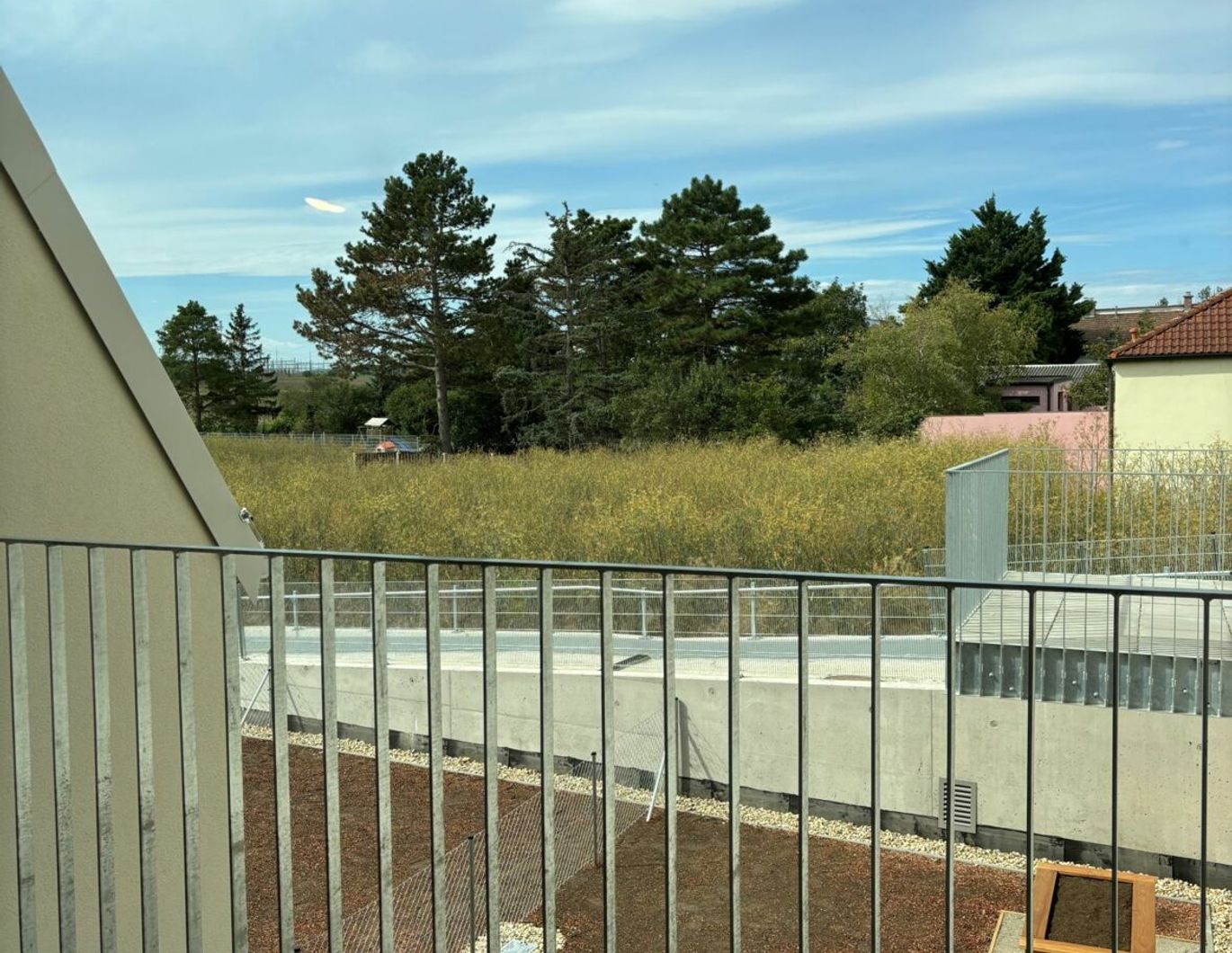 ZU VERMIETEN inkl. HEIZKOSTEN! T10_Kleegarten_gemütliche 2-Zimmerwohnung mit Loggia