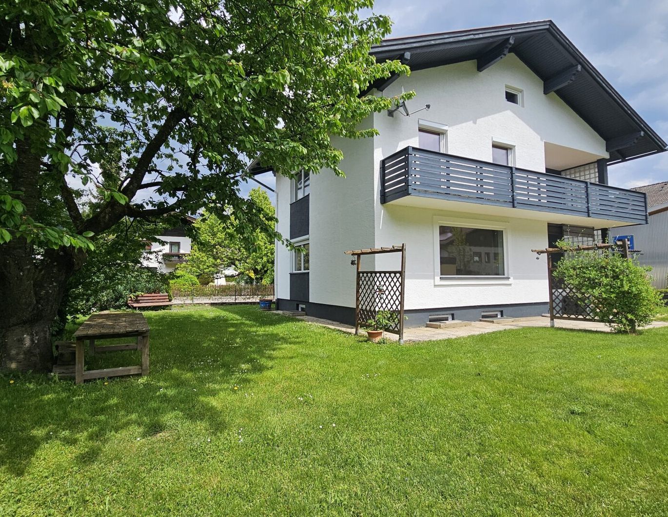 Top Lage in Spittal - 130m² Wohnfläche, 6 Zimmer, gepflegt mit Balkon, Terrasse, Garage uvm.