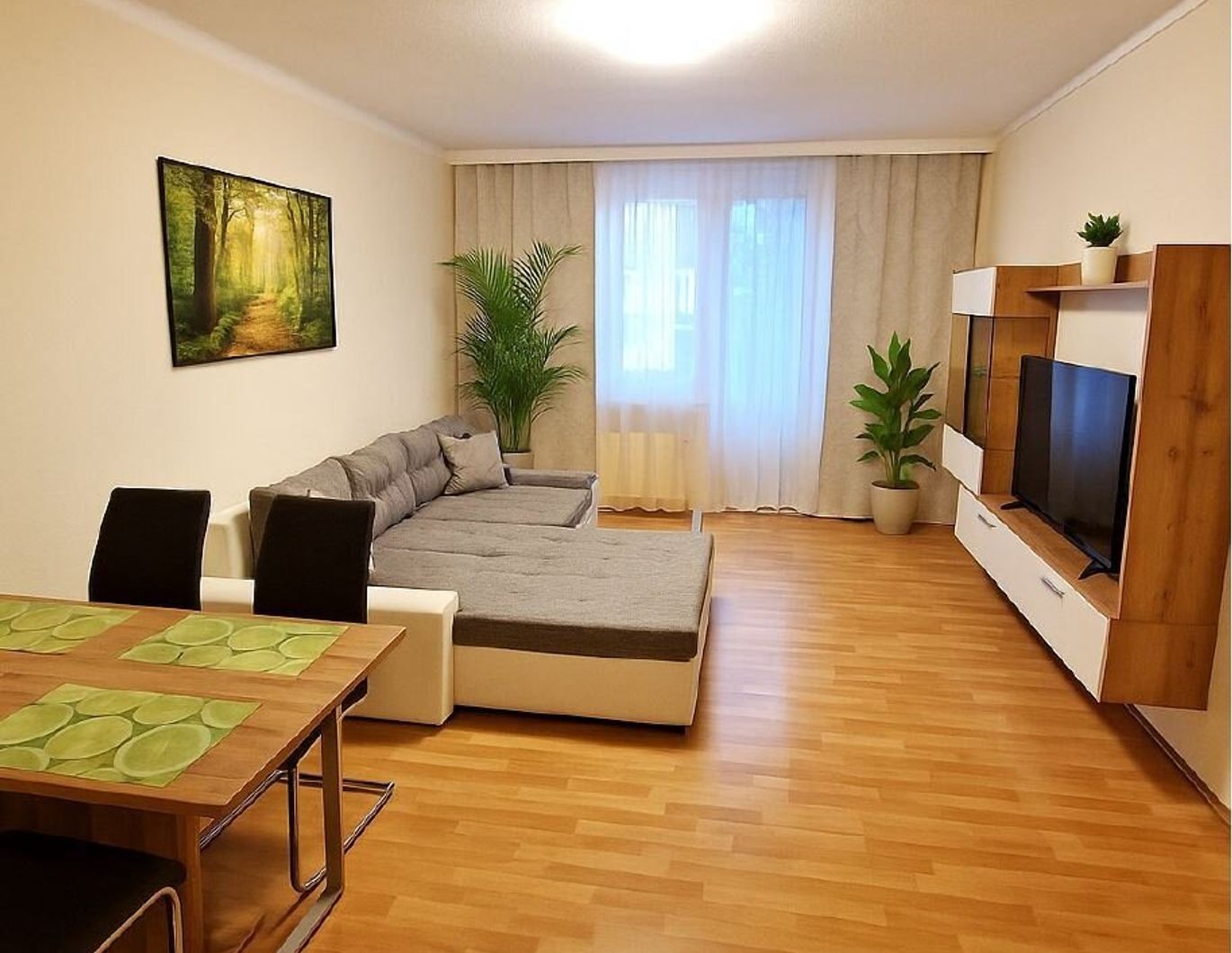 Traumhafte Eigentumswohnung im Herzen der Stadt - Ideal für Anleger und Paare!!!