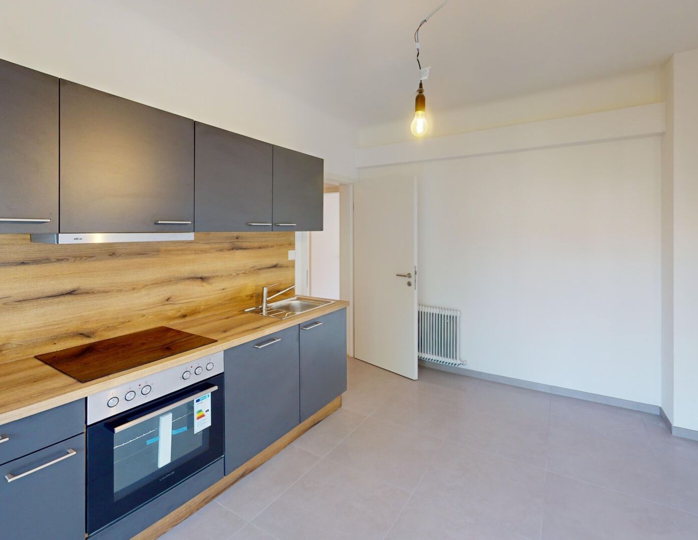 Frisch renovierte 4-Zimmer-Wohnung mit Balkon und Innenhofblick in zentraler Grazer Lage! Gleich anfragen - es lohnt sich!