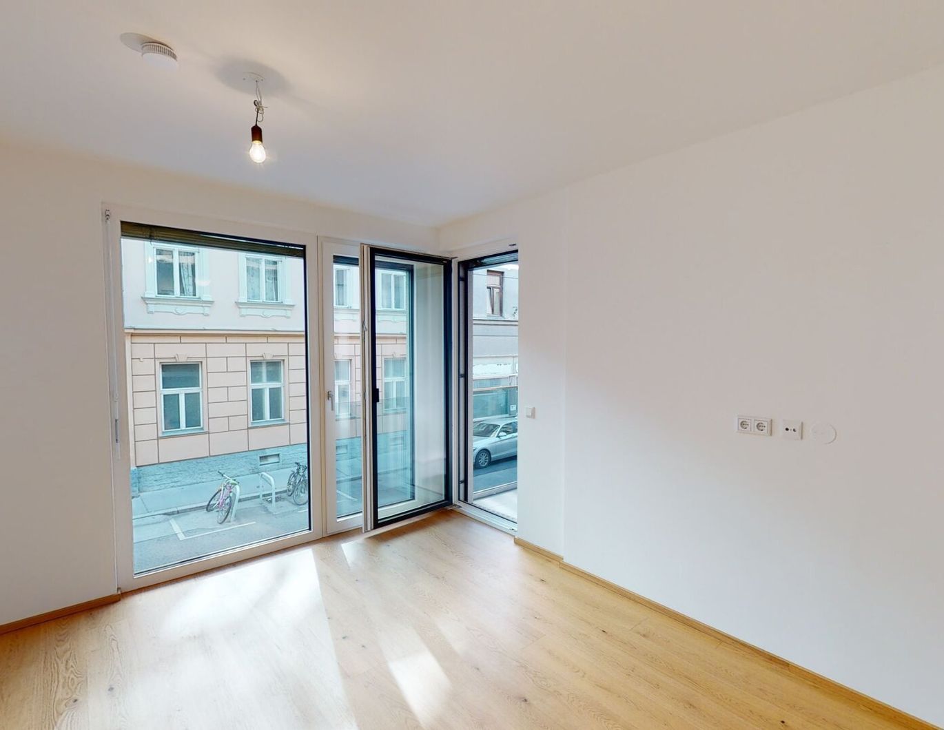 orea | Moderne 2-Zimmer-Wohnung mit Loggia nähe Schönbrunn | Smart besichtigen · Online anmieten | PG5