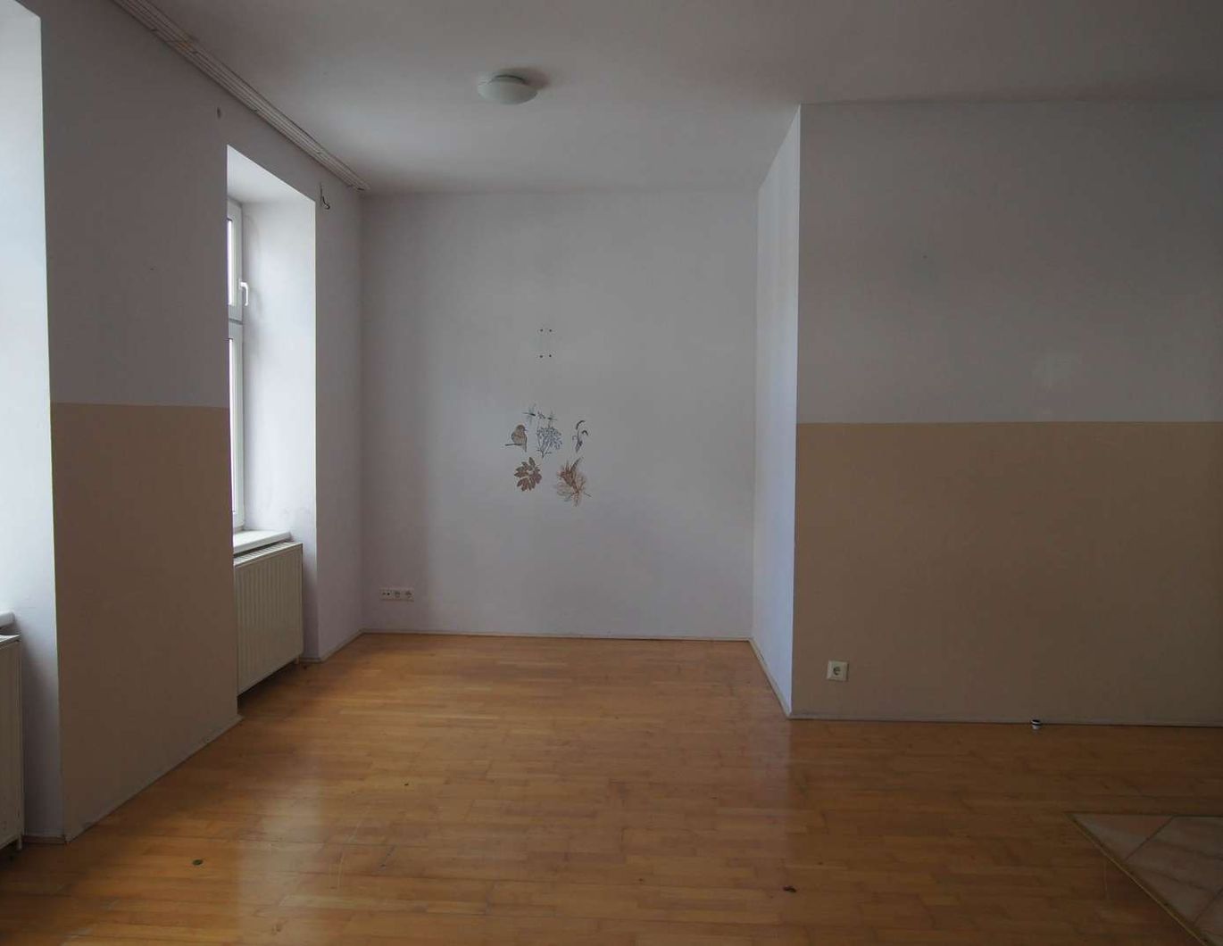 3 Zimmerwohnung Nähe Johann-Nepomuk-Vogl-Markt, Termin 18.10., 12:00