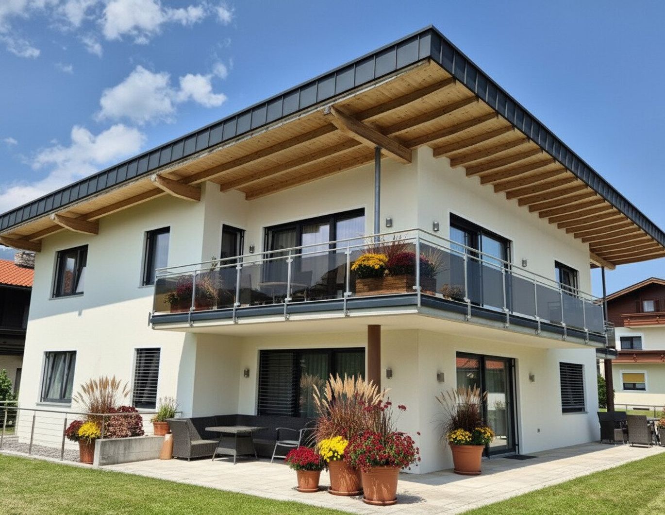 Top-Gelegenheit ! Neuwertiges Elitäres-Zweifamilienhaus in Bestlage !