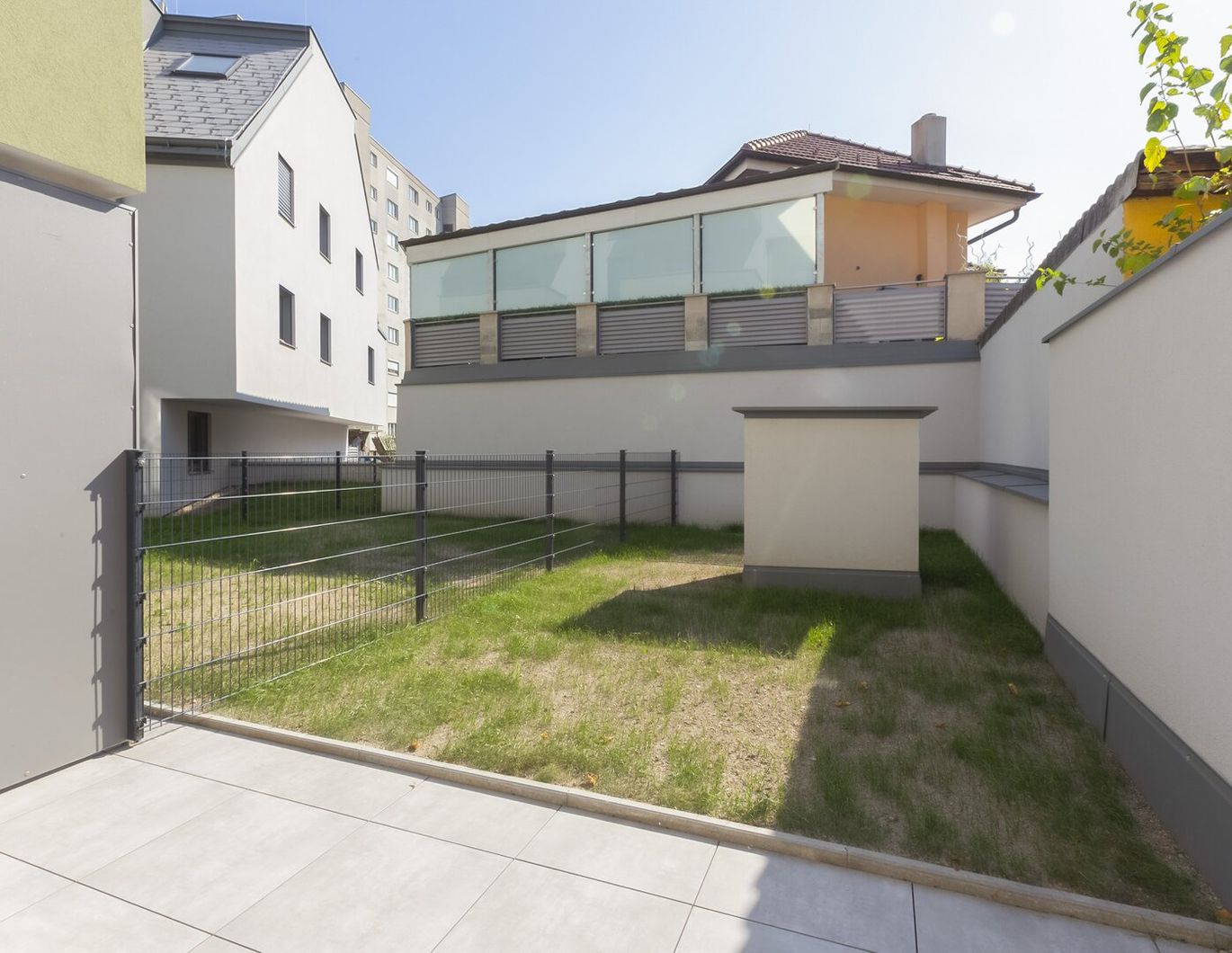 EHK 100 | 3 Zi mit südseitigem Eigengarten & Terrasse
