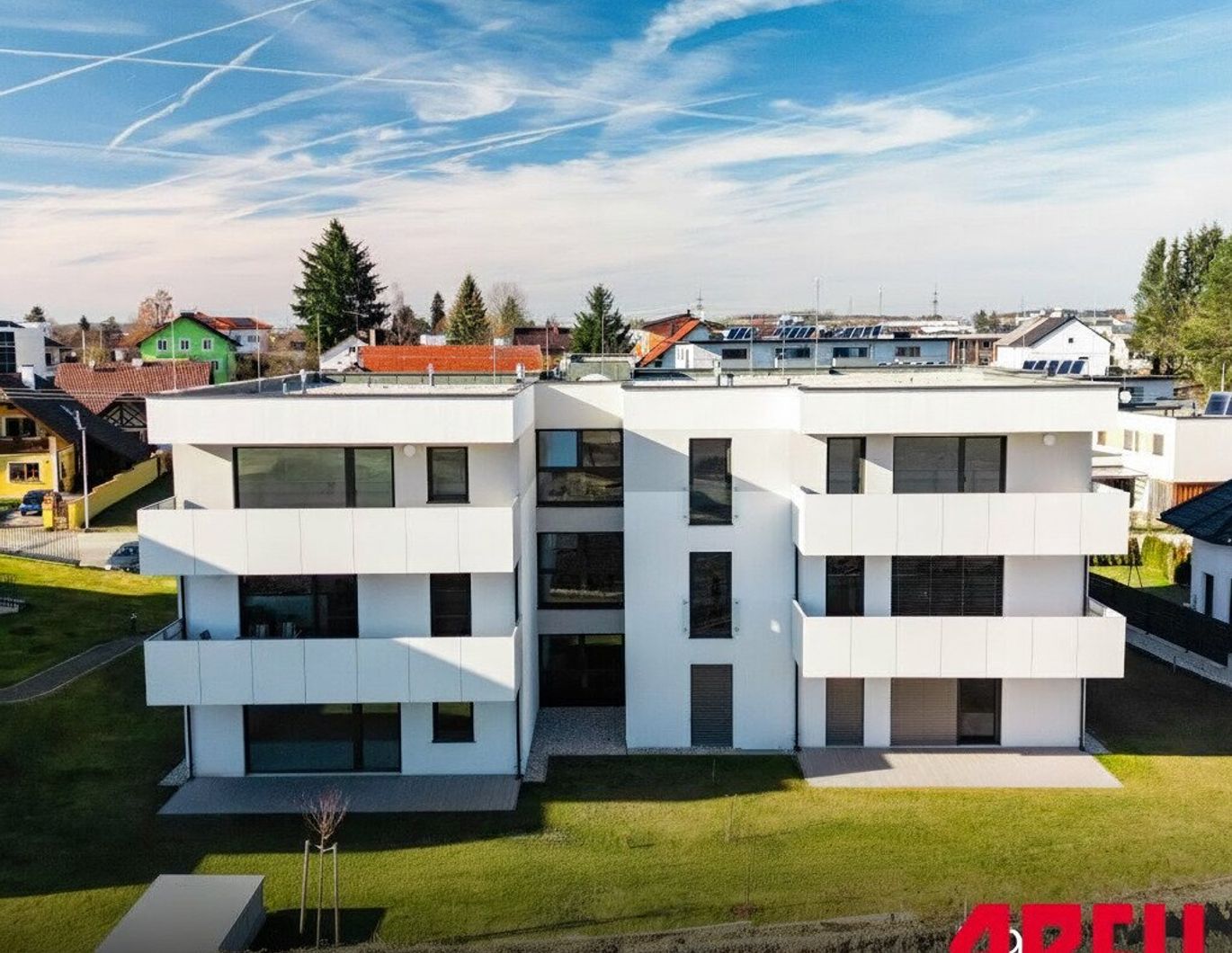 ERSTBEZUG - 3-ZIMMER - WOHNUNG MIT GROSSBALKON