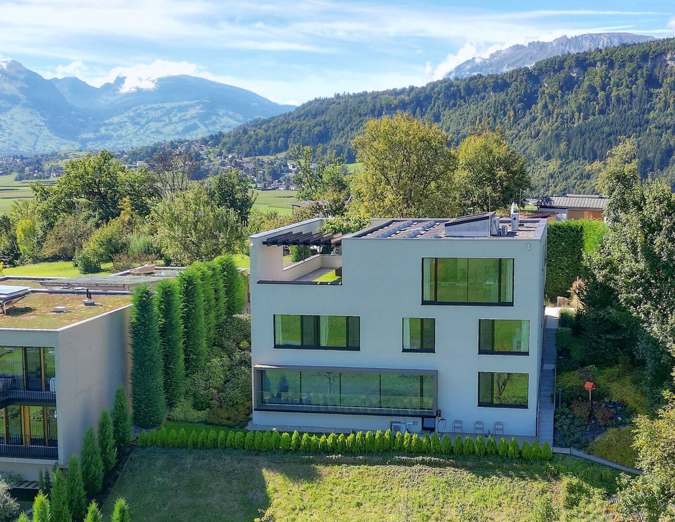 Feldkirch | Exklusive Villa mit Panoramaterrasse und Hallenbad