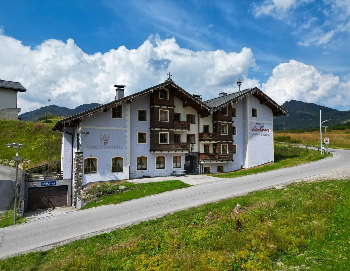 Top-Appartementhaus direkt an der Skipiste
