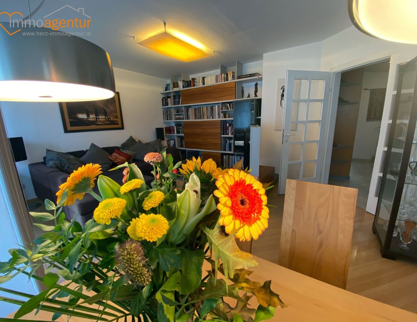 Dieses schöne Haus hat neue Eigentümer gefunden! Ankommen & Aufblühen! Stilvolles Wohnglück mit Loggia & Garage in Alkoven