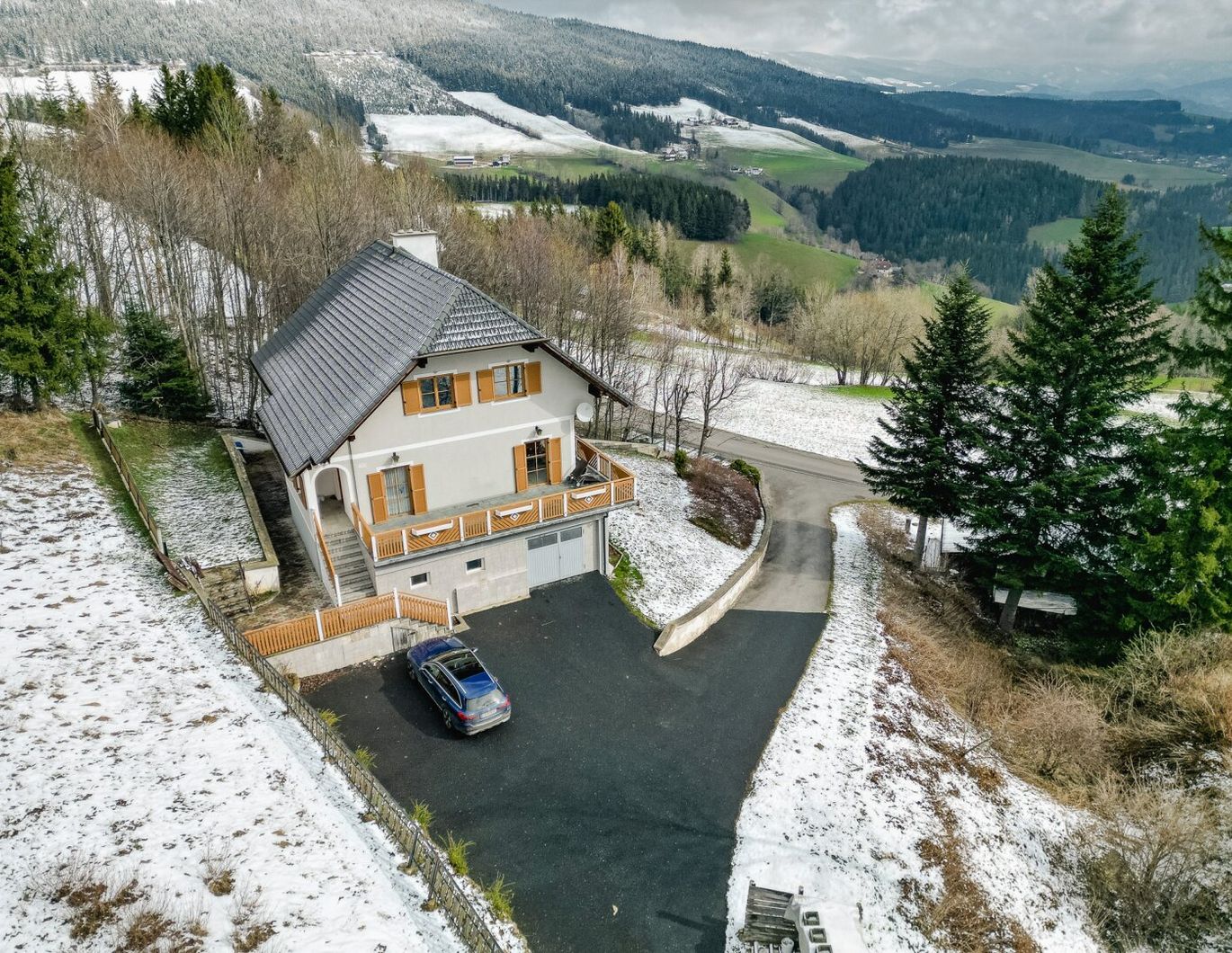 Charmantes Einfamilienhaus in Fischbach: Viel Platz für Ihre Ideen