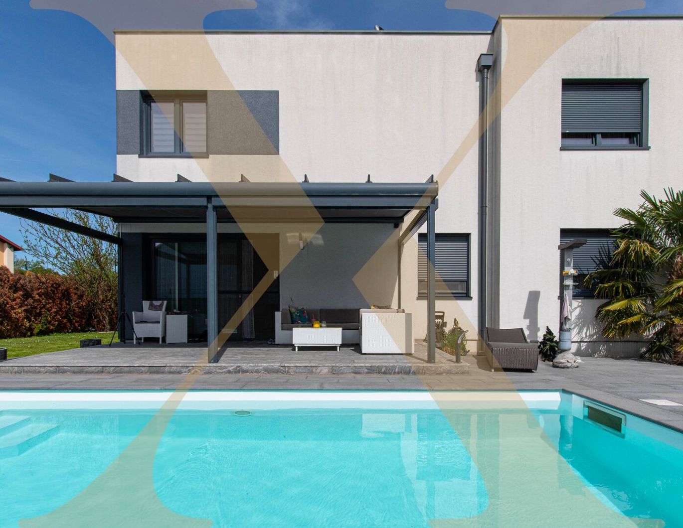 Hochwertiges Einfamilienhaus mit Garage, Pool und gepflegtem Eigengarten in Traun zu verkaufen!