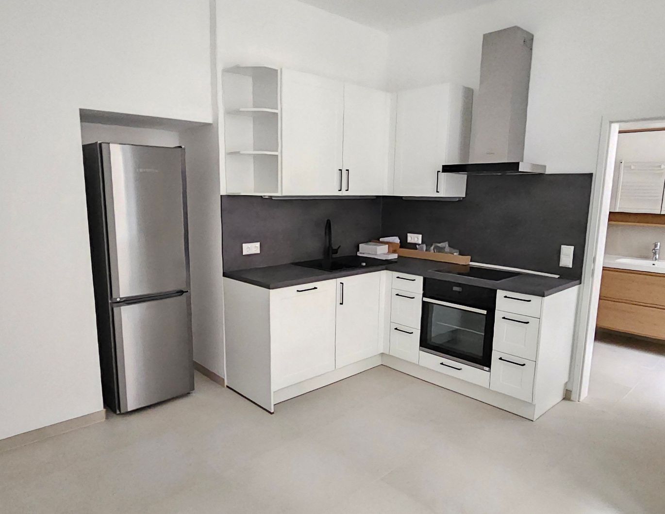 4. Bezirk Elisabethplatz Erstbezug nach Sanierung 3-Zimmerwohnung zu vermieten € 1.625