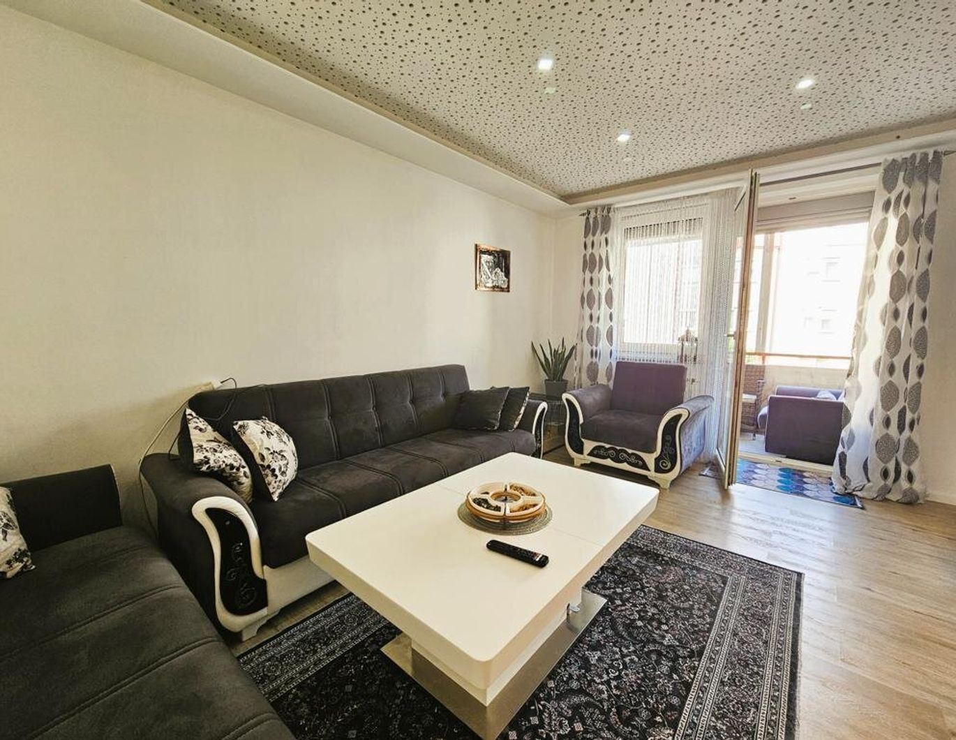 Wels: Geschmackvoll sanierte Eigentumswohnung in beliebter Siedlungslage!