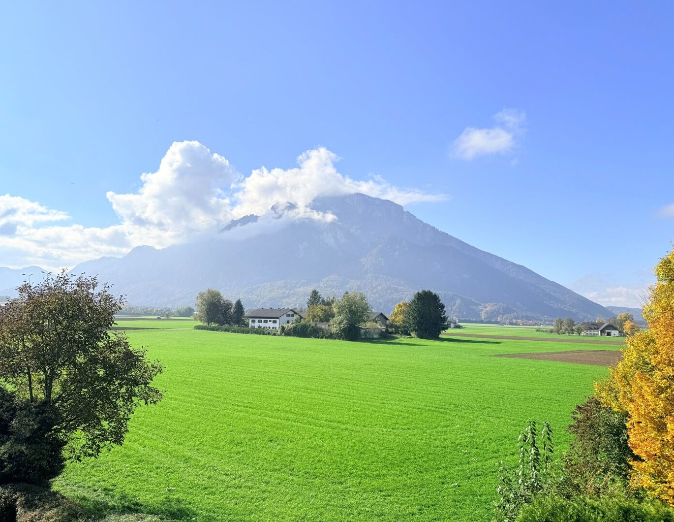 Anif - Herrliche 2-Zimmer-Wohnung mit Loggia und Blick auf den Untersberg