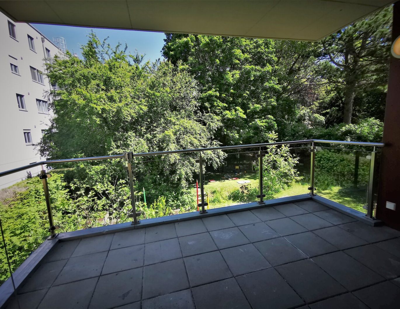 Neubau 3-Zimmer-Wohnung mit Balkon, Terrasse und hochwertiger Ausstattung in Hietzinger Grünruhelage!