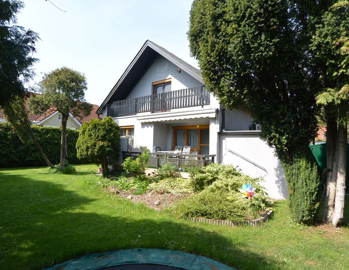 Idyllisches Familienparadies: Traumhaftes Haus mit Garten in einer Ruheoase von Wien-Donaustadt!