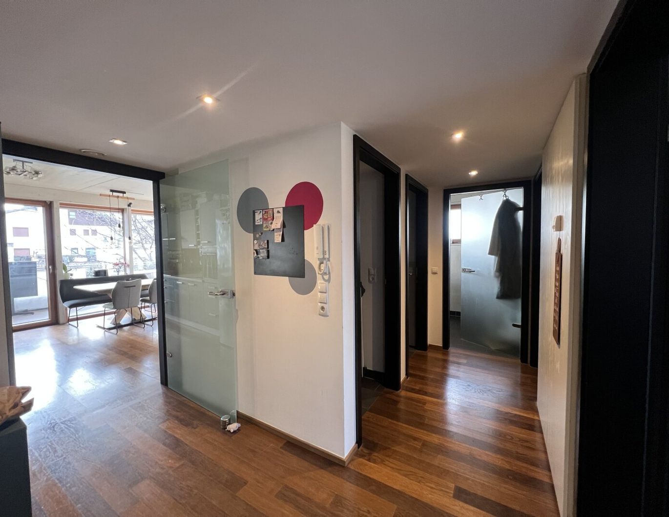 FÜGEN (Ortsteil Kapfing) - Moderne, sonnige 3 Zi.-Mietwohnung mit großer Terrasse