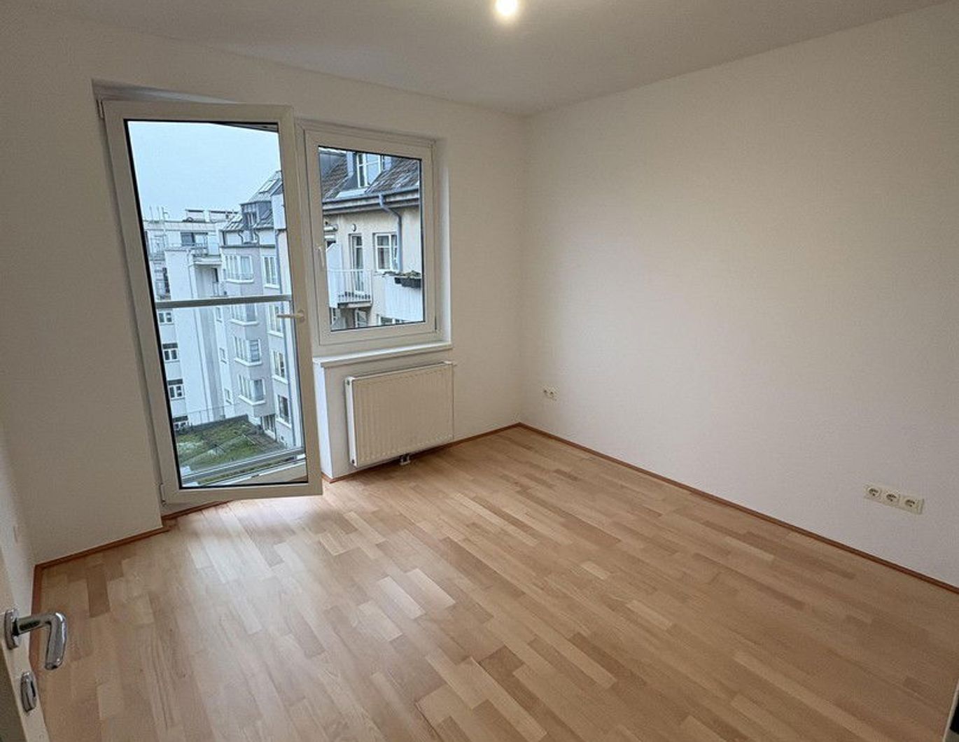 Helle 2-Zimmer-Wohnung in Innenhoflage - nur 4 Minuten zur U1 Reumannplatz