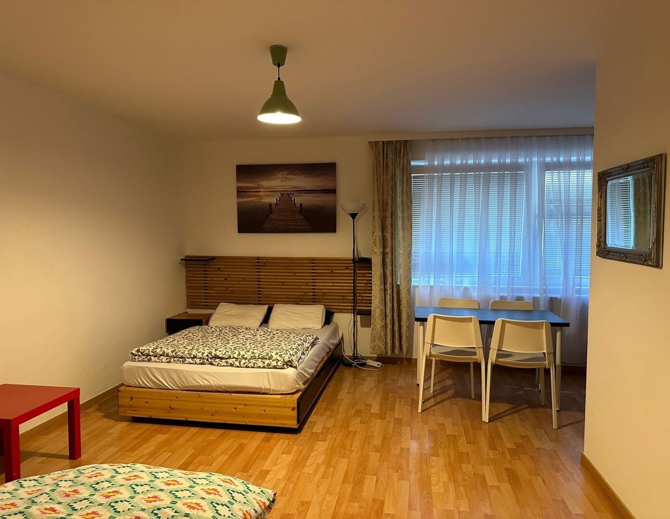 ---Attraktive 1-Zimmer-Wohnung in Augartennähe---
