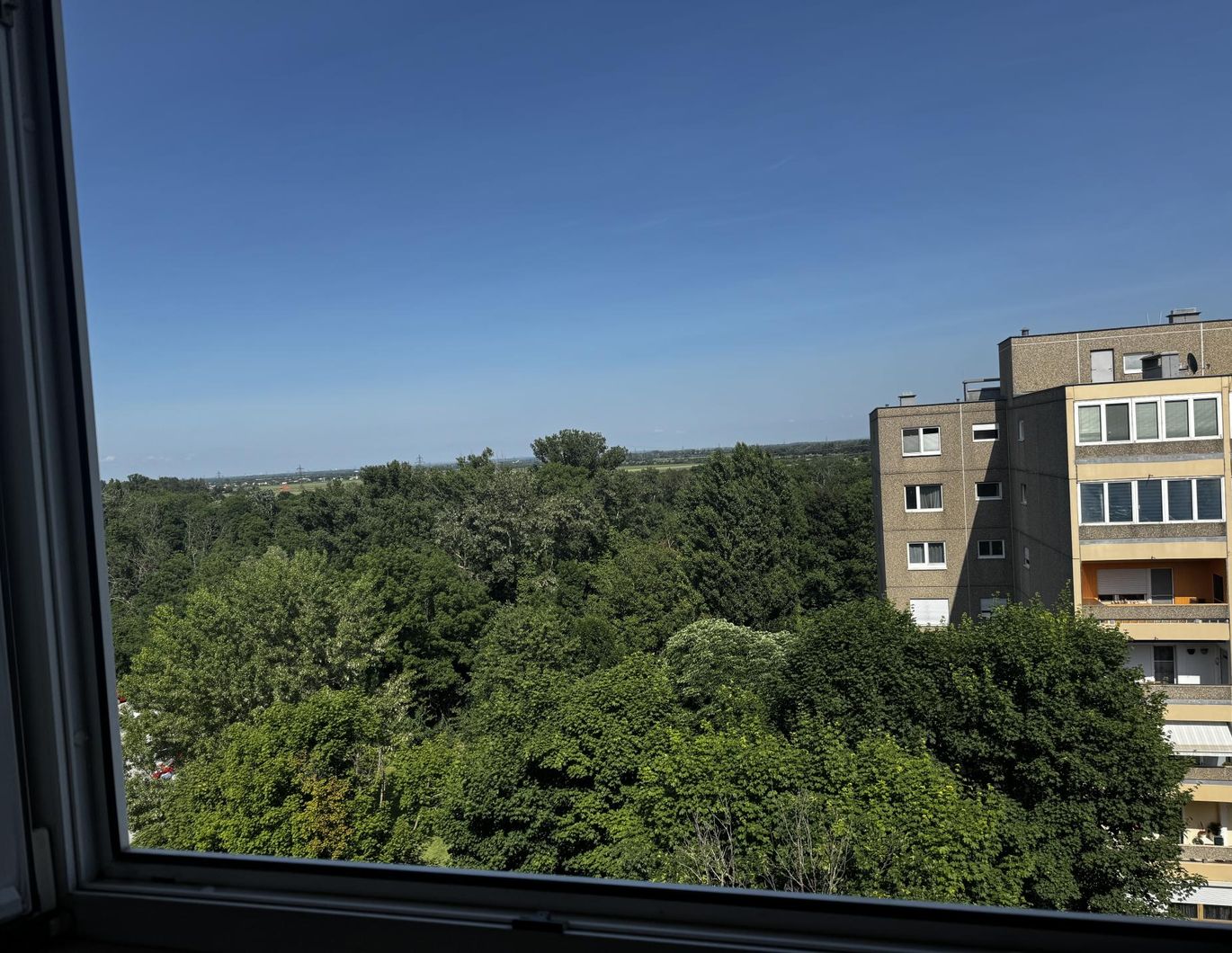 Große Eigentumswohnung mit Grünblick, 20 min. nach Wien, sofort verfügbar!