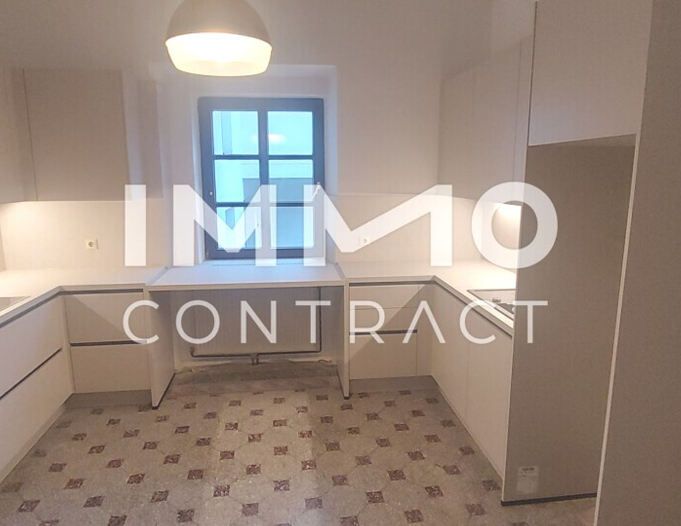 GROSSZÜGIGE MIETWOHNUNG IN HERZOGENBURG! EBENERDIG!