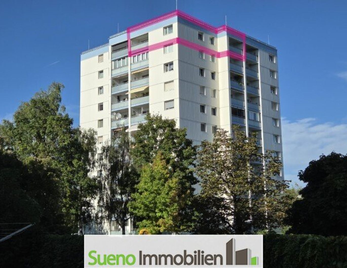 Großzügige u helle 4- Zimmer-Wohnung mit ca 107m2 (Penthouse-Etage) - mega Ausblick!