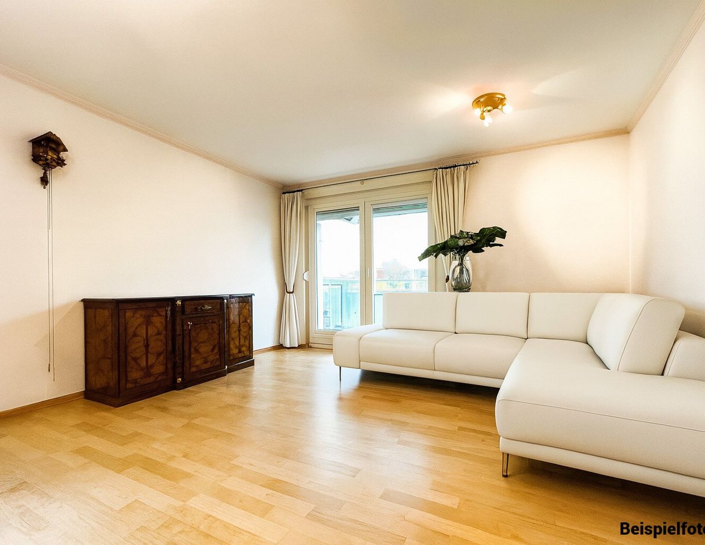 WOHNEN MIT AUSBLICK: Wunderschöne 3-Zimmerwohnung mit 2 verglasten Balkonen nahe Stadtgrenze von INNSBRUCK!