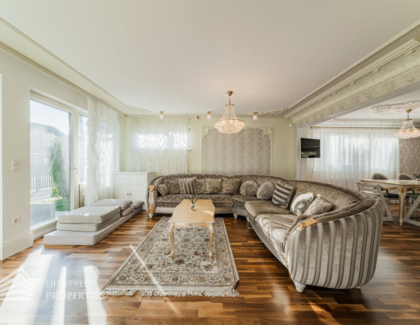 Großzügiges Einfamilienhaus mit schönem Garten, Nähe Alte Donau