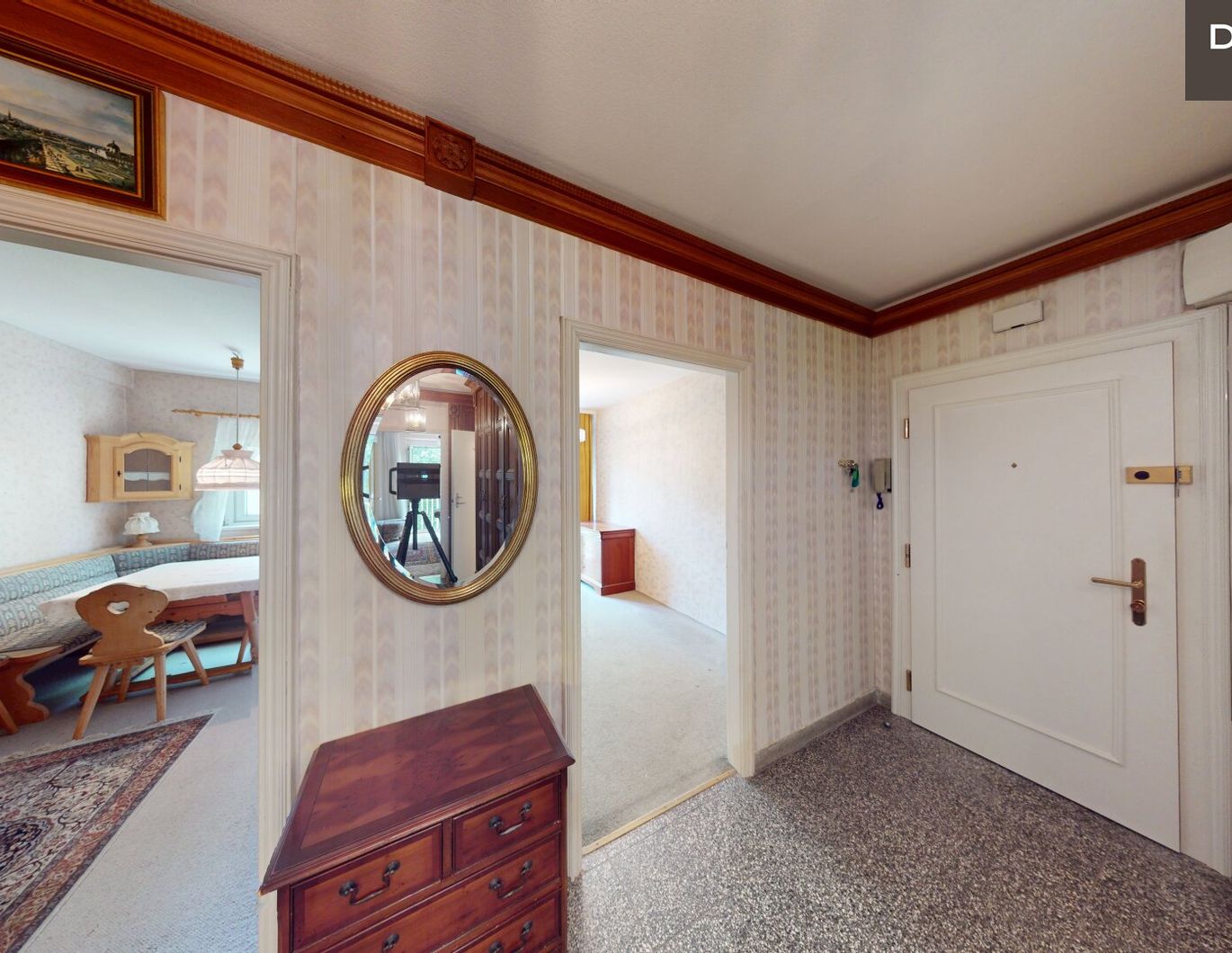 | ABSOLUTE RUHELAGE | BALKON INS GRÜNE | SANIERUNGSBEDARF |