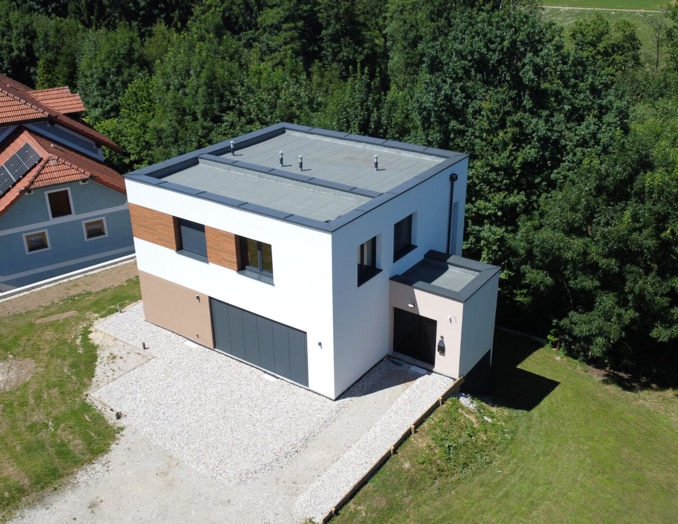 Traumhaftes Einfamilienhaus in Stroheim - Erstbezug mit Garten und Terrasse!